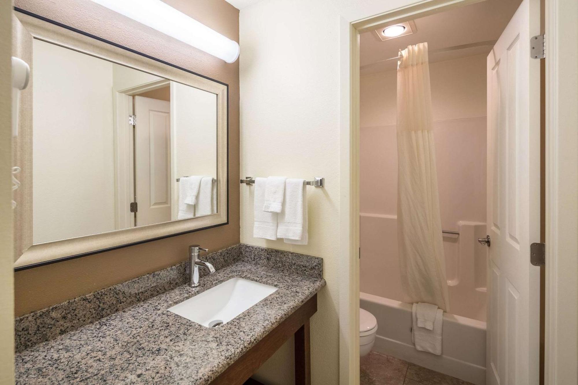 Quality Inn & Suites Coeur D'Alene Exteriör bild